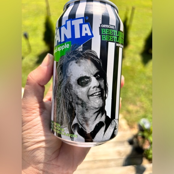 Set of 4 Collectors Can New Unopened Cans of Fanta Beetlejuice Hunted Apple - Picture 4 of 5